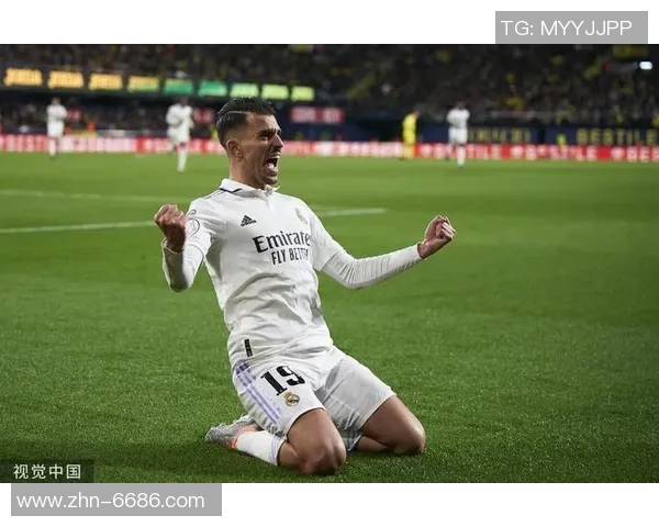 黄潜球员怒斥裁判判罚维尼修斯跳跃行为质疑红牌不公正